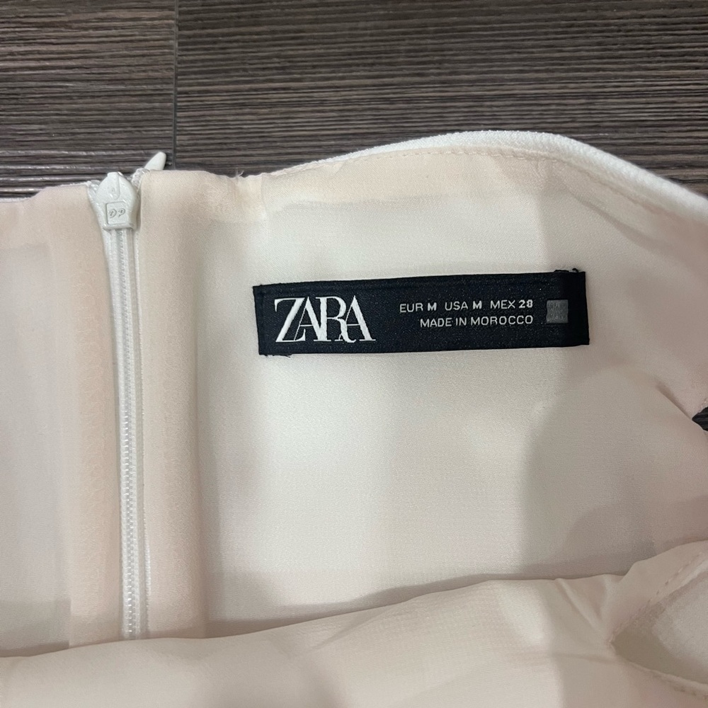 Zara skirt - Picture 2 of 3